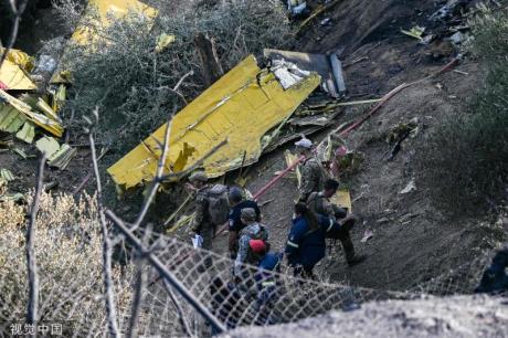 希腊一架灭火飞机坠毁 机上2人死亡